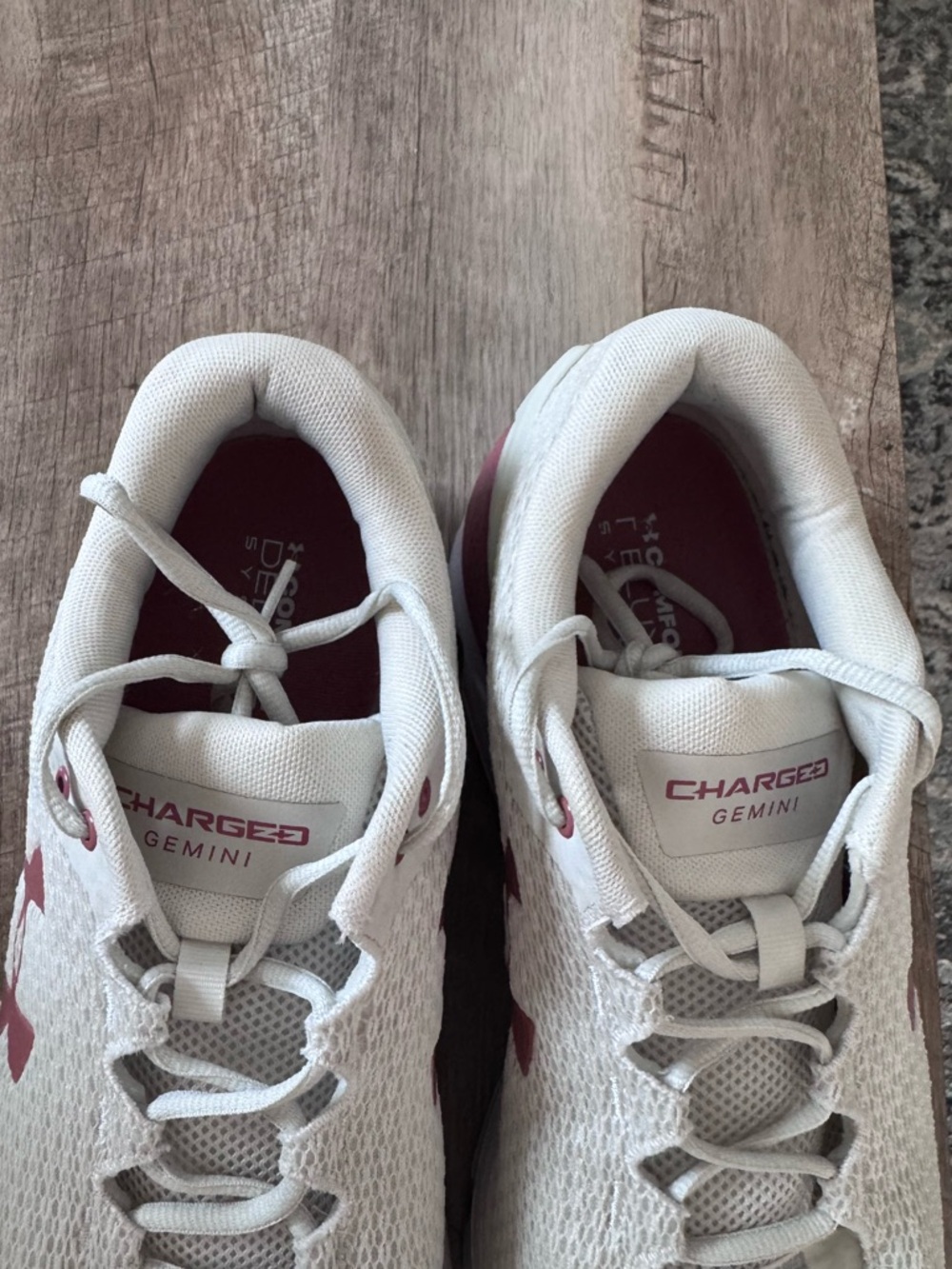 Lightly Used Under Armour Men’s Size 13 Running Shoe - Picture 5 of 10